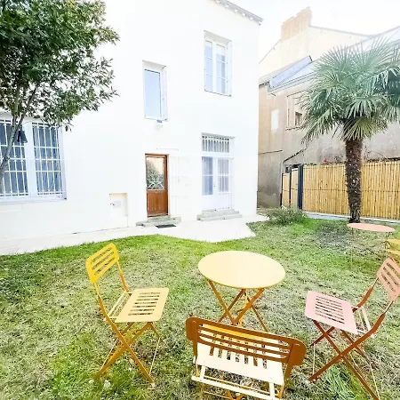 Le Coquelicot-t2, 100m De La Plage, Coeur Commando Apartment