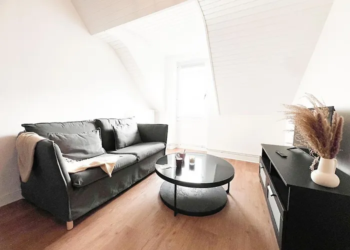 Le Coquelicot-t2, 100m De La Plage, Coeur Commando * Saint-Nazaire (Loire-Atlantique)