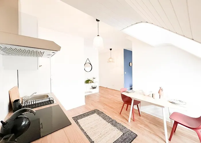 Le Coquelicot-t2, 100m De La Plage, Coeur Commando Apartment *