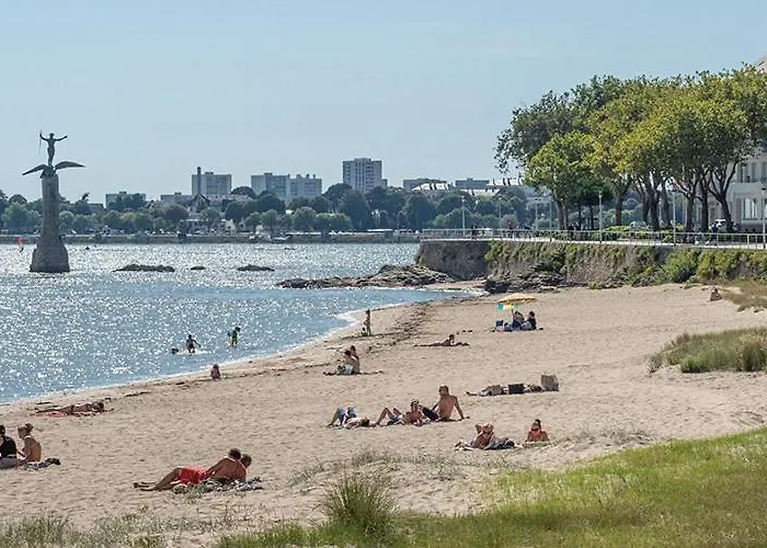 Le Coquelicot-t2, 100m De La Plage, Coeur Commando * Saint-Nazaire (Loire-Atlantique)